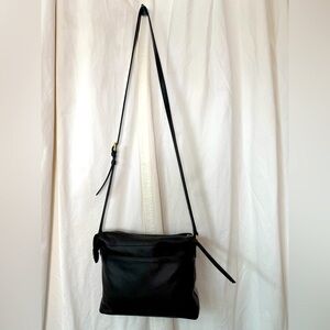 Cole Haan Vintage Extremely Soft Black Pebbled Leather Crossbody Purse